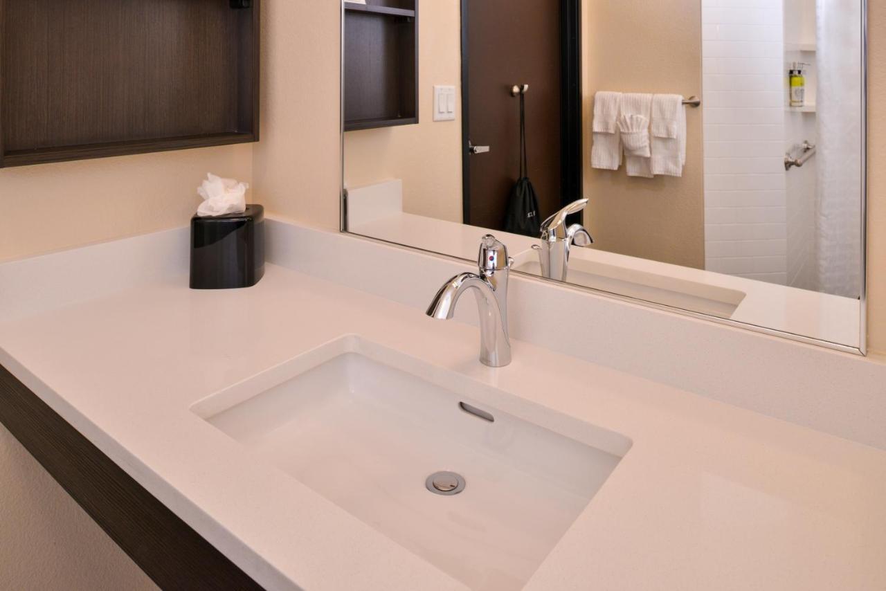 Candlewood Suites - Austin Airport By Ihg Ngoại thất bức ảnh